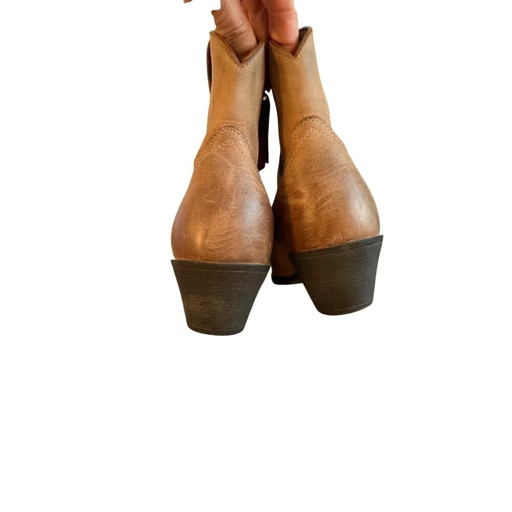 Ariat Womens Darlin Booties Size 6.5 Tan Leather Almond New West Heel Western